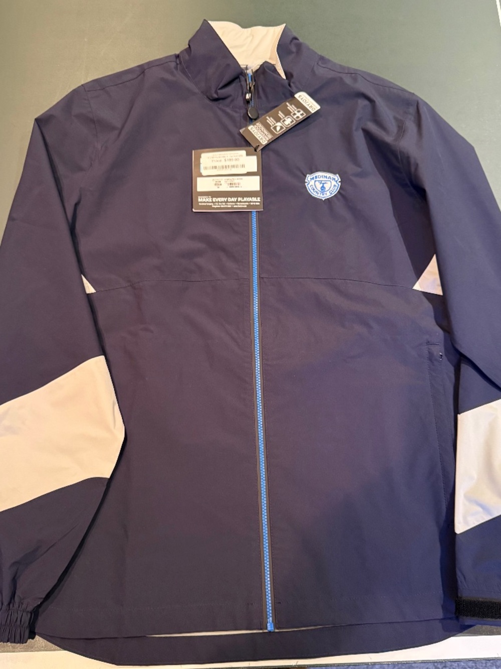 NEW FootJoy HydroLite Men’s Medium Golf Rain Jacket – Medinah Country Club Logo